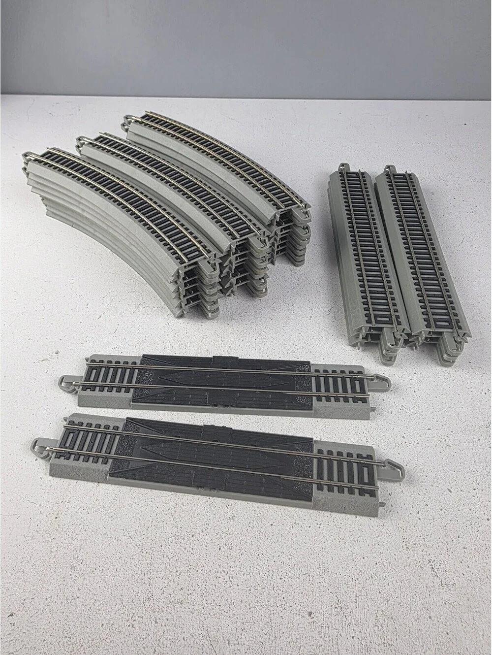 Lot of 32 pcs Bachmann E-Z Snap N Go Train Tracks